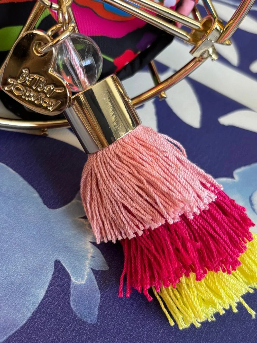 Betsey Johnson "Bird Is the Word" Kitsch Cage Bag w/ Pouch/Tassel/Chain Handle - Picture 7 of 13